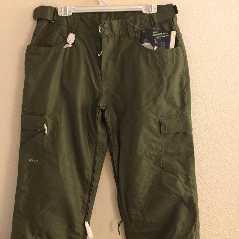 NWT Roxy Quiksilver Utility Snowboard Pants